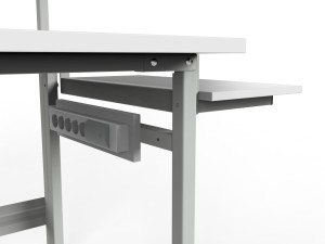 Regulowany stół do pakowania paczek SPR z uchwytem na monitor półkami rolką i pojemnikami