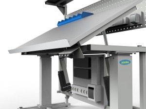 sterowanie wysokością i pochyłem stołu roboczego Jabama.jpg